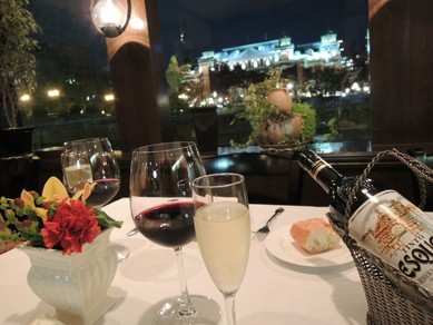 ライトアップと極上ディナー