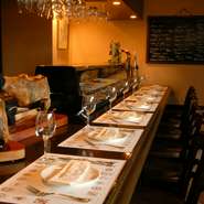 おひとりで、ふらっと一杯、親友とじっくり語らうひと時、デートなどでまったりと…。


