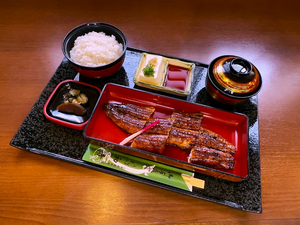 特製長焼定食（1尾）　