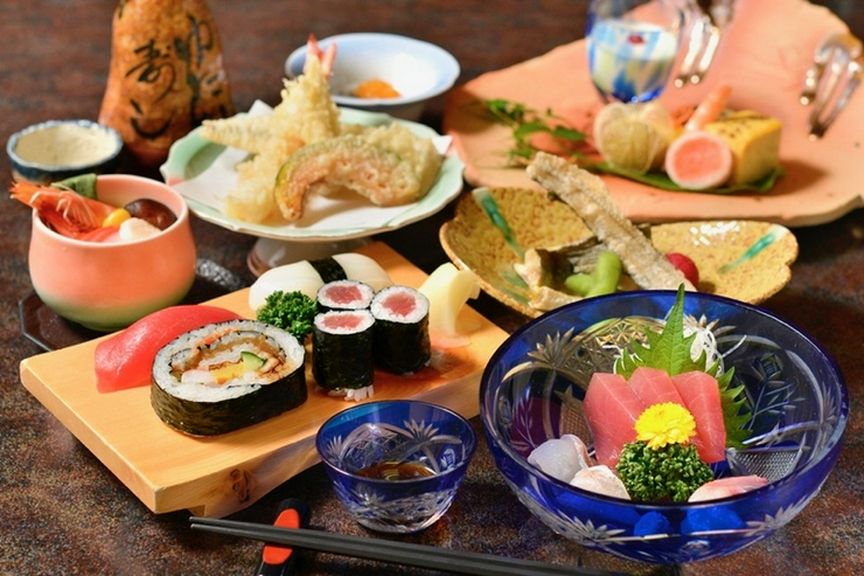 南知多の海の幸が、老舗寿司店の大将の腕により至福の一皿へ。