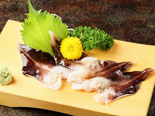 「とり貝」や「穴子」など地元産の魚介類を使用