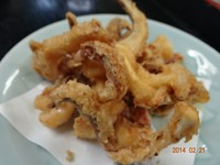 豊浜漁港で揚がった赤車エビを香ばしくカラッと揚げました。