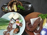 たこ料理をたっぷりと詰め込んだコースです。お刺身から天麩羅までお愉しみ下さい
