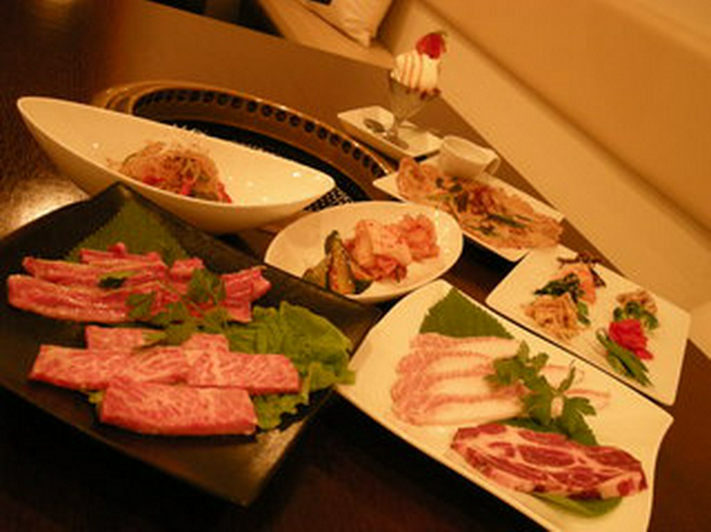 楽しく美味しい焼肉はいかが？リーズナブルなお肉も多数あり!!