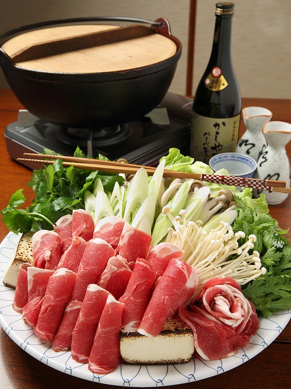 冬場に人気の『猪鍋』。心も体もほっとあたたまります