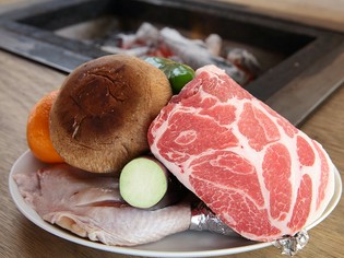 新鮮な野菜にこだわっています。焼きたての味わいは格別です