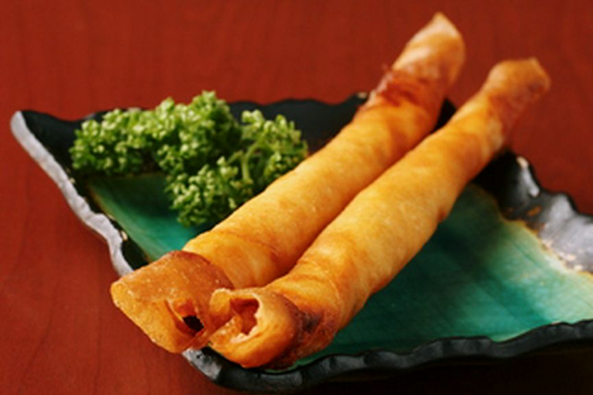 海鮮ロング春巻(帆立、海老、いか、ギッシリ)