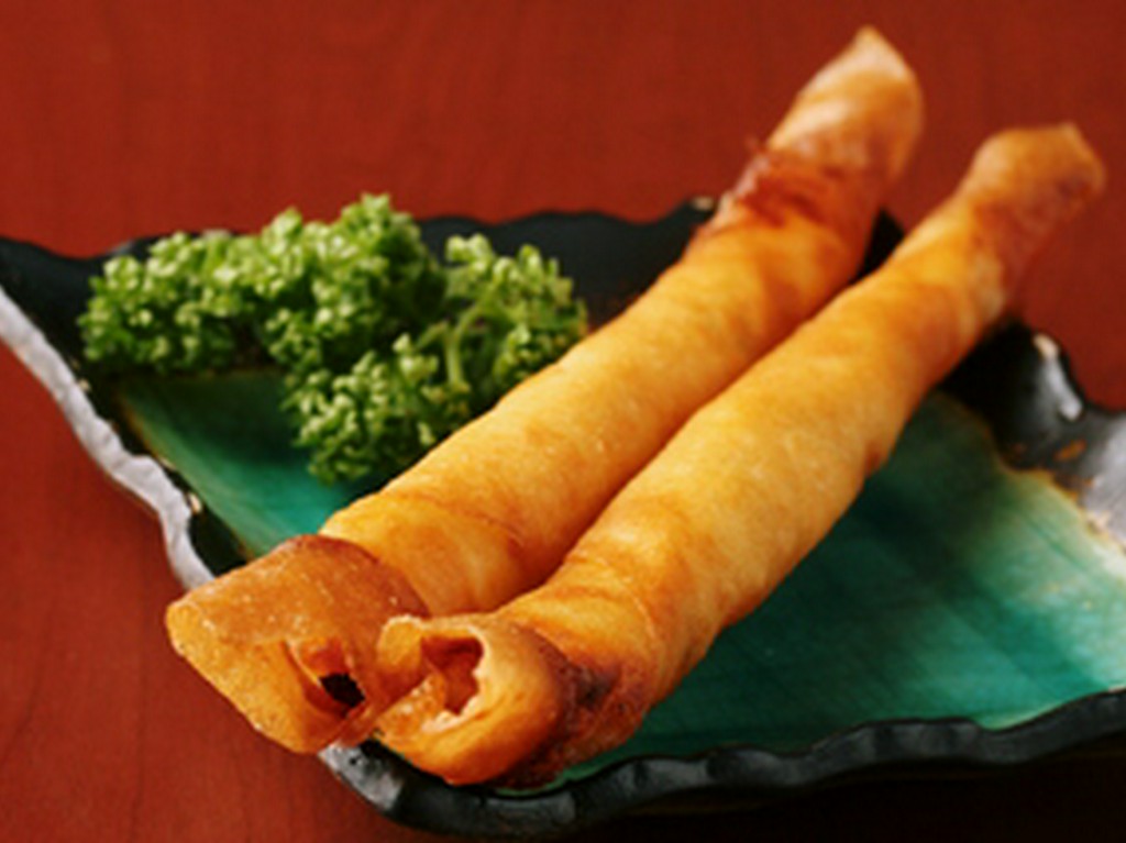 海鮮ロング春巻（帆立、海老、いか、ギッシリ）