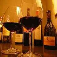 赤・白ワイン揃っています