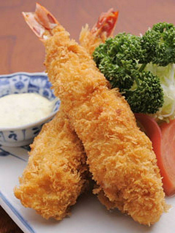 お店一番の人気メニュー『海老フライ定食』