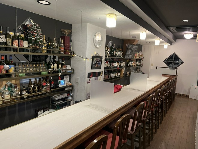 カウンター席がある