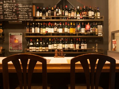 カウンターのお店で、大切な方との距離がぐっと近づきます。。。