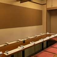掘りごたつ10人まで座れます