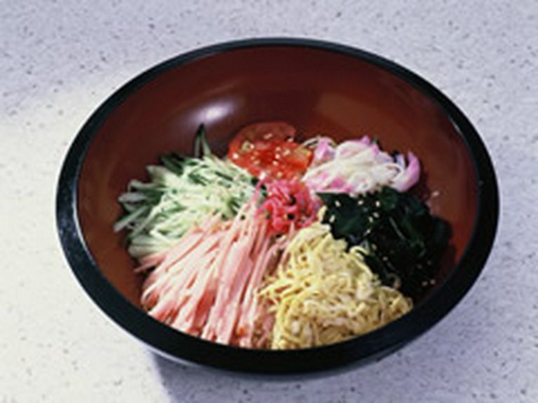 冷しラーメン(6〜9月のみ)1,155円