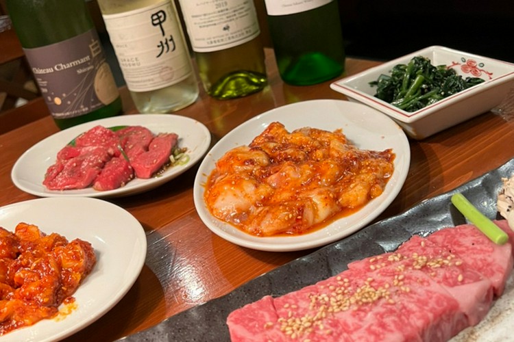炭火焼肉 但馬家 幸之助 韮崎/甲斐/焼肉 | ヒトサラ