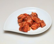 鮮度抜群！肉厚のコリコリした食感をお楽しみください。ハーフサイズも可能です。