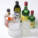 ウイスキー、ブランディー、真露など当店は氷、水、お湯は無料です