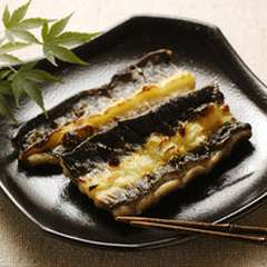 浜名湖産天然うなぎ蒲焼き ・白焼き