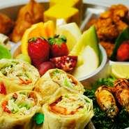 期間限定★ほうれん草とチキンのグリルカレー　1480円
期間限定★キーマジャングリ　1650円
期間限定★えびトマトグリルカレー　1620円
期間限定★グリルバターチキン　1480円
秋限定★おいもアイス　350円

