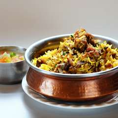 マトンビリヤニ　ライタ付き（バスマティライス使用）