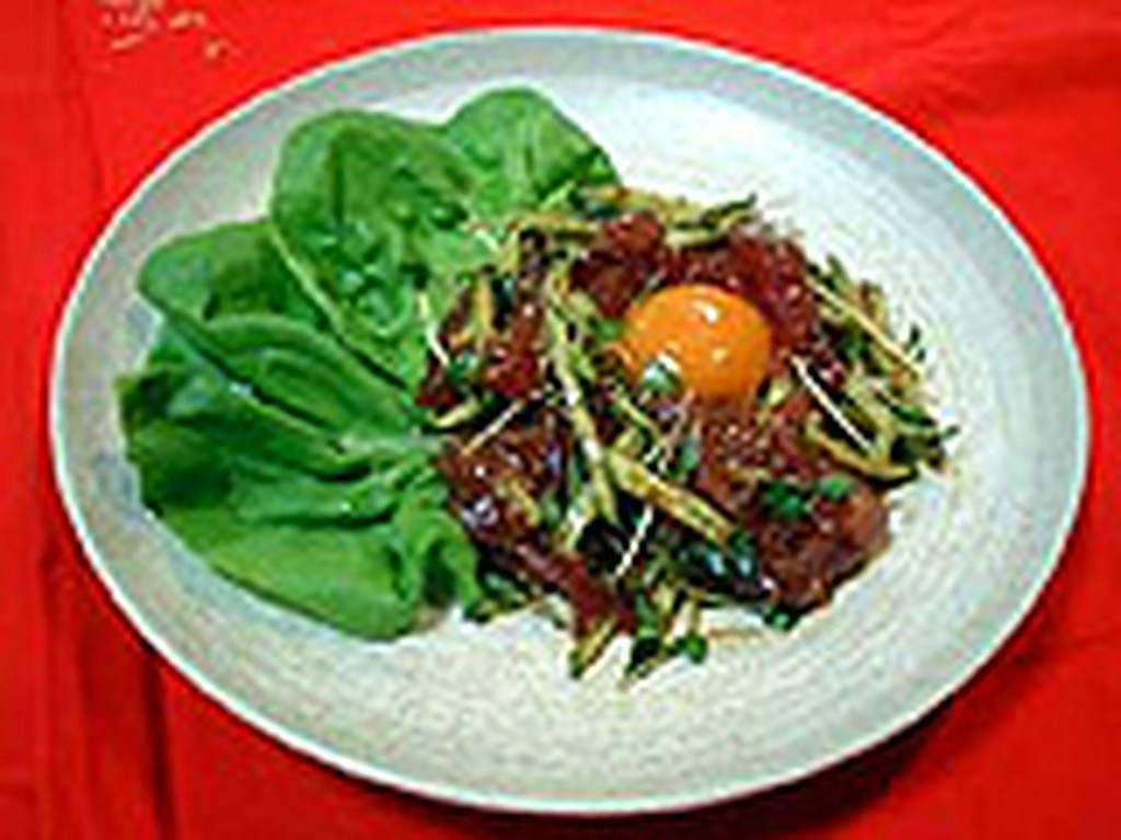 まぐろのユッケ