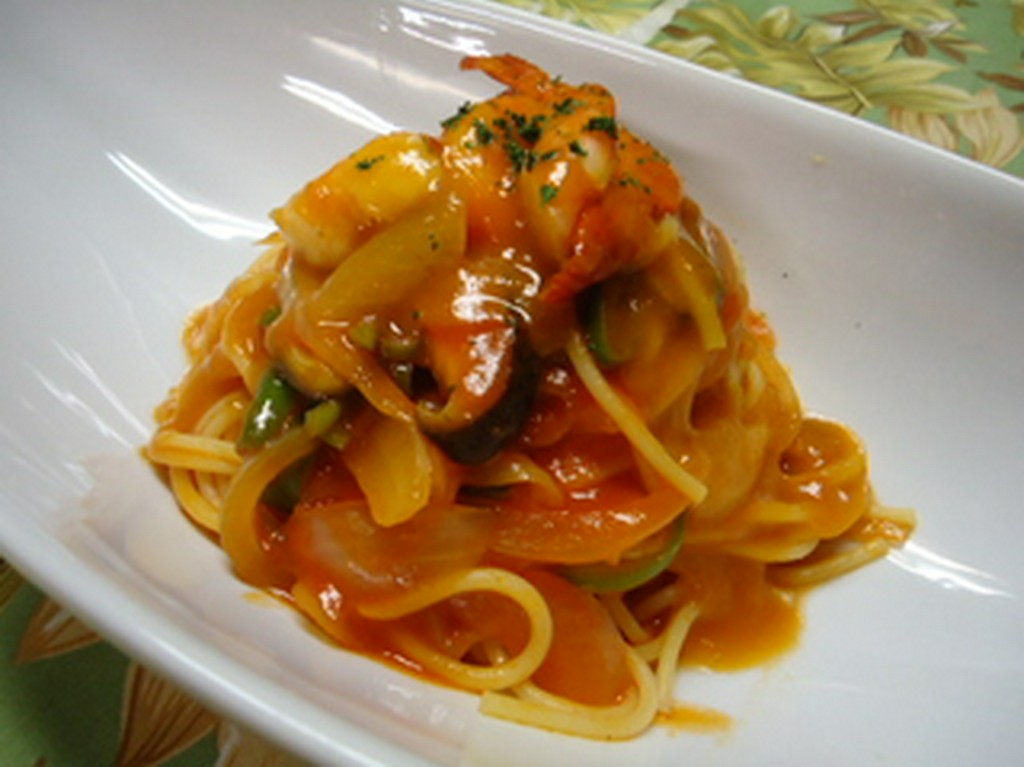 濃厚自家製ソースでなつかしい味のナポリタン