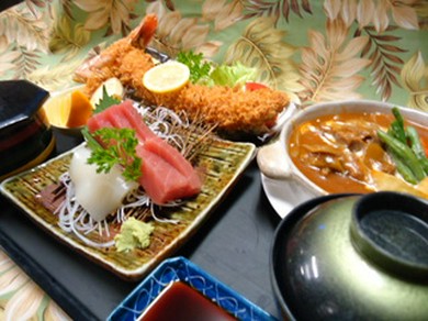 ハマッコ御膳　お肉料理をチョイス出来ます