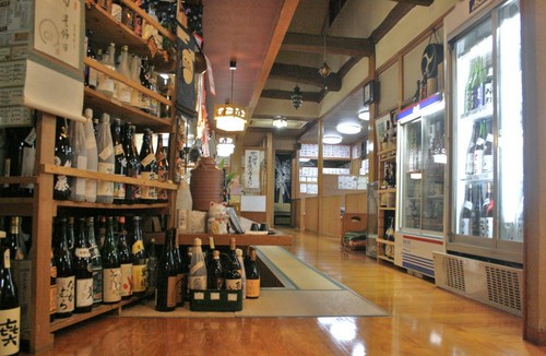 お一人でゆったりと晩酌をお楽しみいただけます。