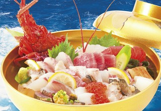 王様丼、デカ盛り、ドカ盛り、黄金盛り、南房総の地魚全員集合！