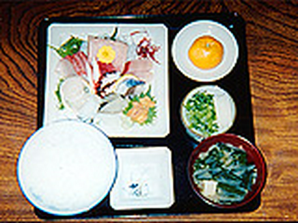 刺身盛合せ定食