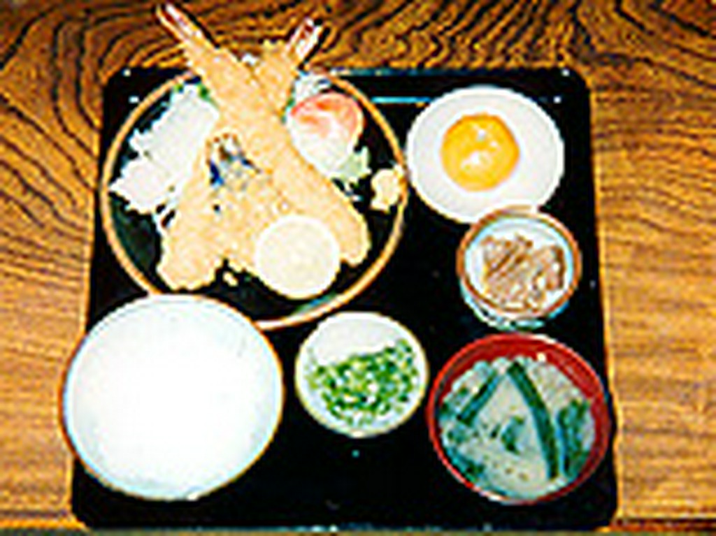 エビフライ定食