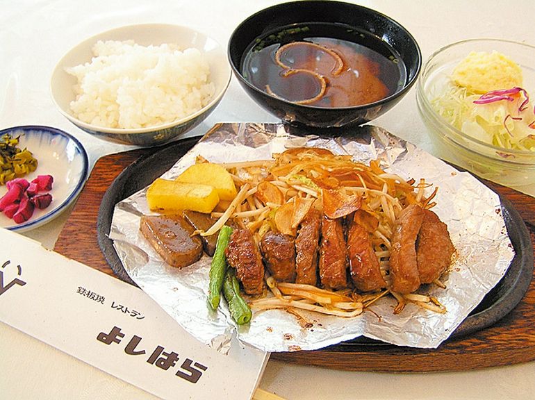 「国産牛ステーキ」 or 「フィレ」  お好みをどうぞ…