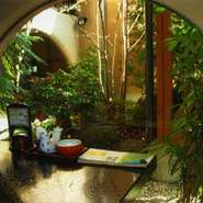 一つ一つ手造りされた料理と当店ならではのすばらしい空間の中でステキな歓送迎会を企画してみて下さい。
皆様に喜ばれること、そして大切な思い出になることでしょう。