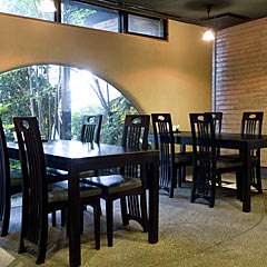 緑を見ながらおいしいお料理を。