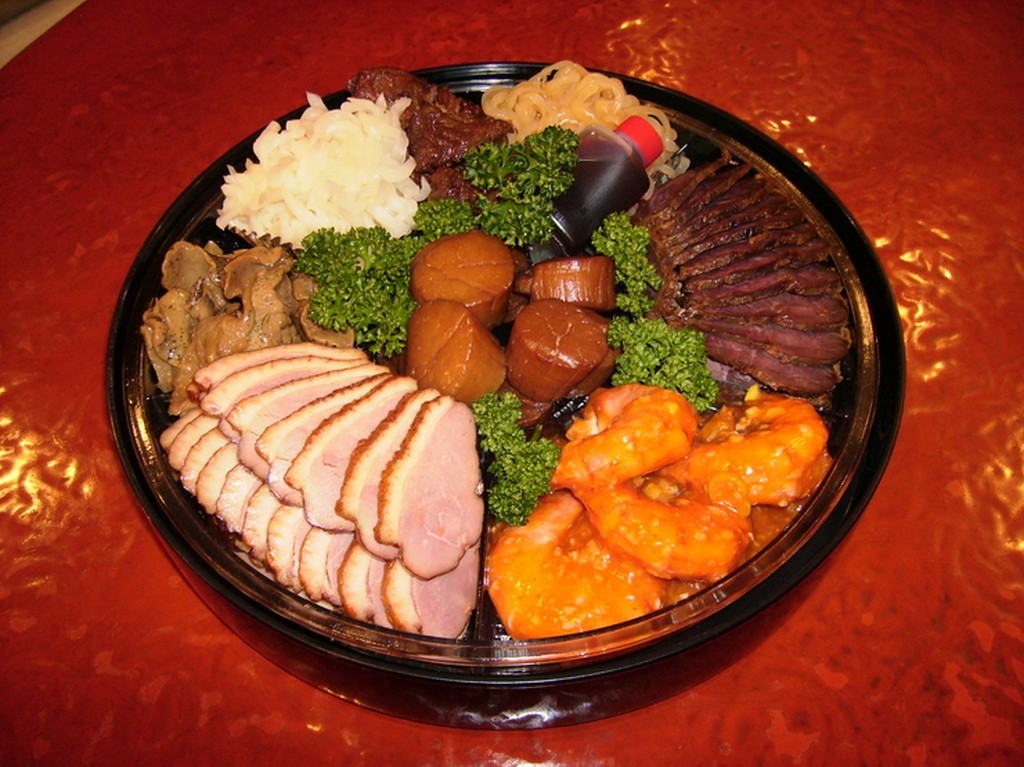 写真は４～５名様用