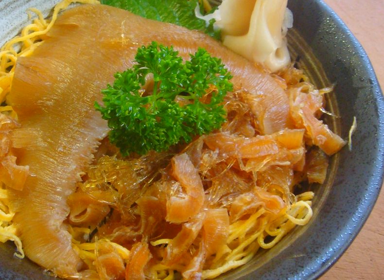 気仙沼ふかひれ丼
