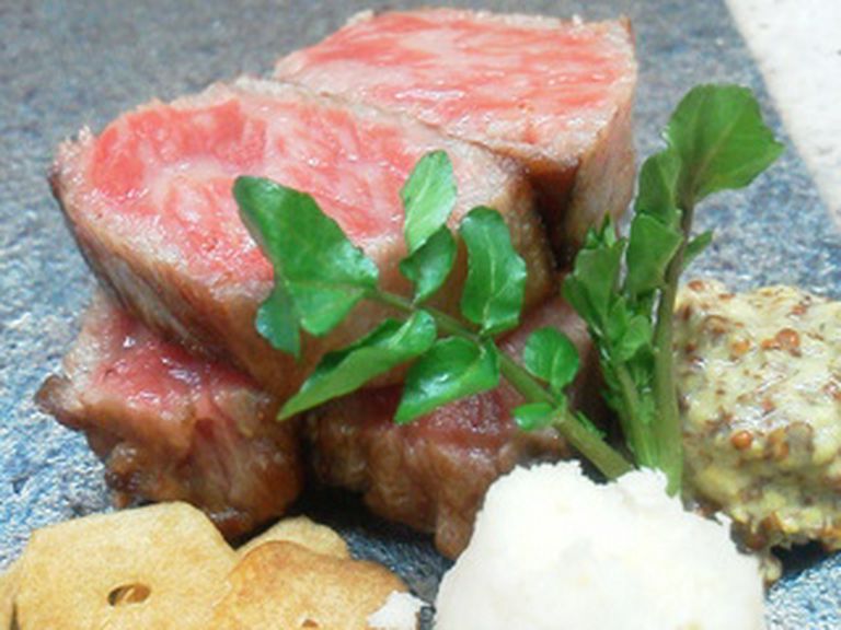 厳選黒毛和牛ステーキ