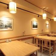 気軽に立ち寄れる雰囲気の店内です。