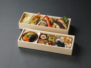 お持ち帰り弁当【　薫（かおる）　】