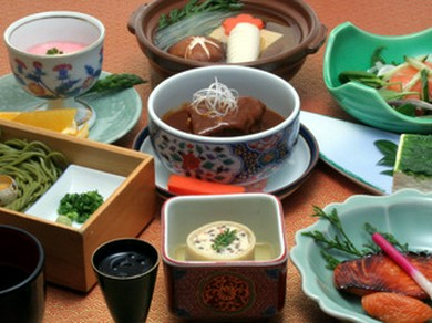 懐石料理で歓送迎会を!飲み放題の『宴会プラン』7000円より。