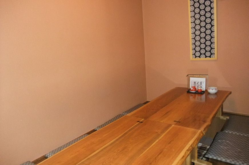 1F 掘りごたつ(8人席)