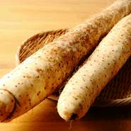 粘り、とろみが強くて味が濃いのが特徴です。お酒との相性も抜群です。