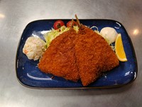 肉厚のアジフライ2枚の定食です！