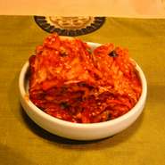 焼肉彩自家製のキムチです☆