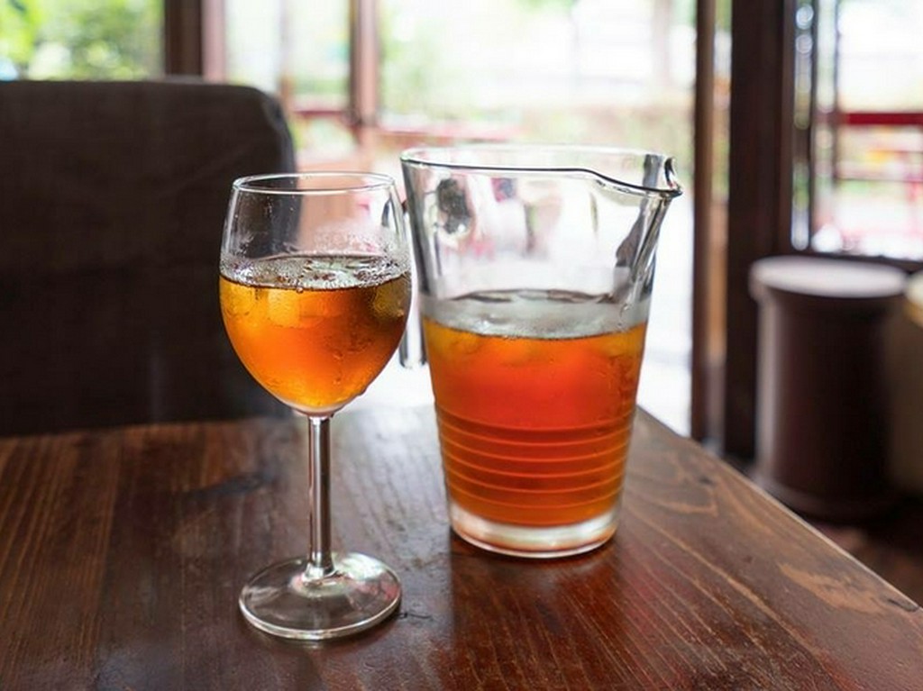 冷たい桃ティー