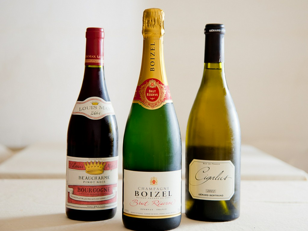 こだわりのワインを豊富に取り揃えています