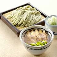 季節の山・海の幸を揚げたての天ぷらで。

天ぷら　　　　　　　￥1,045
旬の野菜天ぷら　　　￥891
山海天ぷら盛合せ　　￥1,727