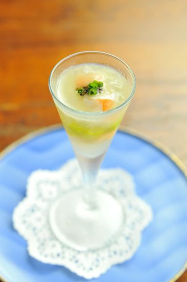 エビとアスパラ和風ゼリー寄せ