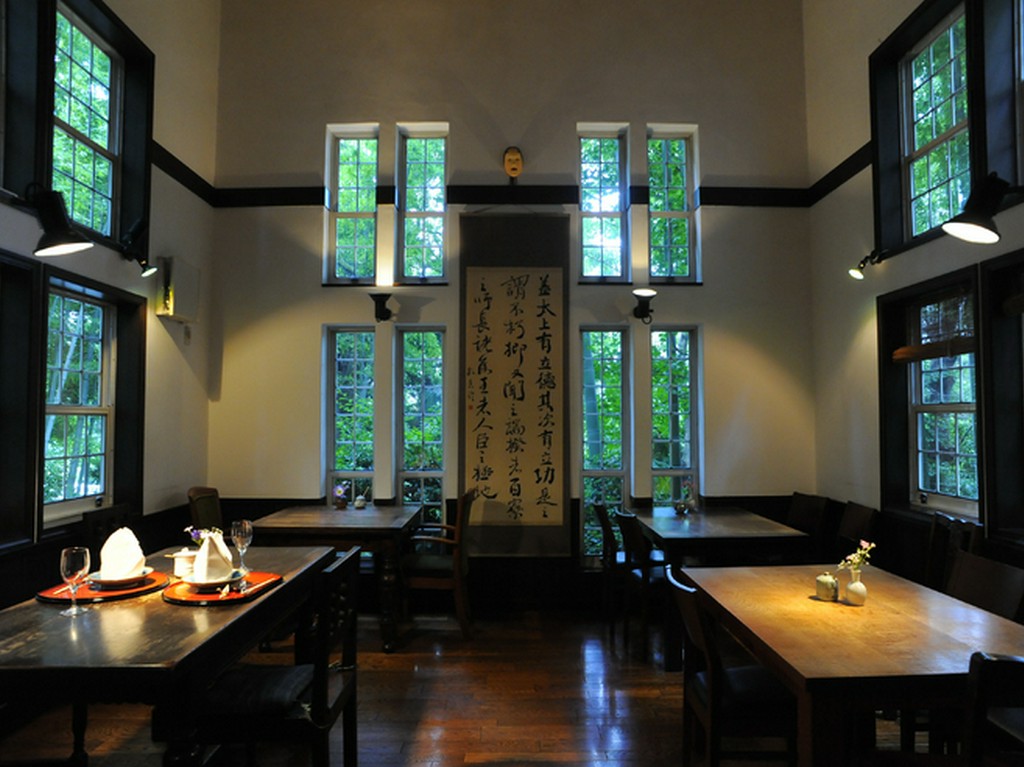 落ち着いた雰囲気の店内でゆったり