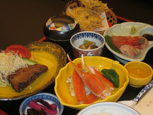 新鮮かつ旬の魚介類を使ったお料理の数々